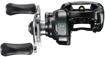 Shimano Curado 70 MGL Baitcasting Reels 2 Shimano Curado 70 MGL Baitcasting Reels - Image 2